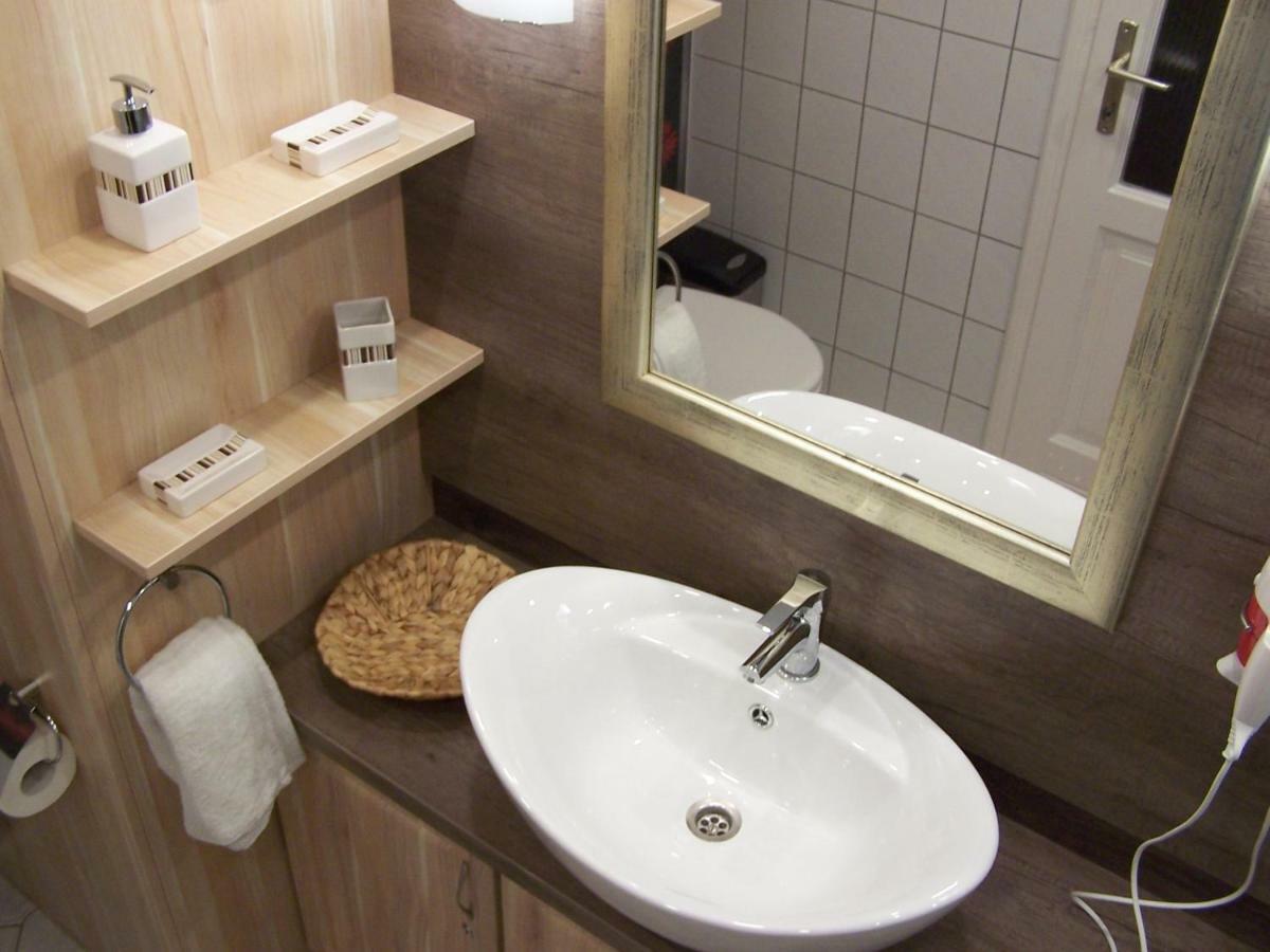 Orchidea Central Apartment Budapeste Exterior foto